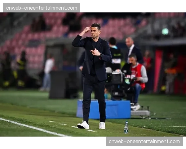 博洛尼亚主帅莫塔缺席赛前发布会，引发对其未来的进一步猜测